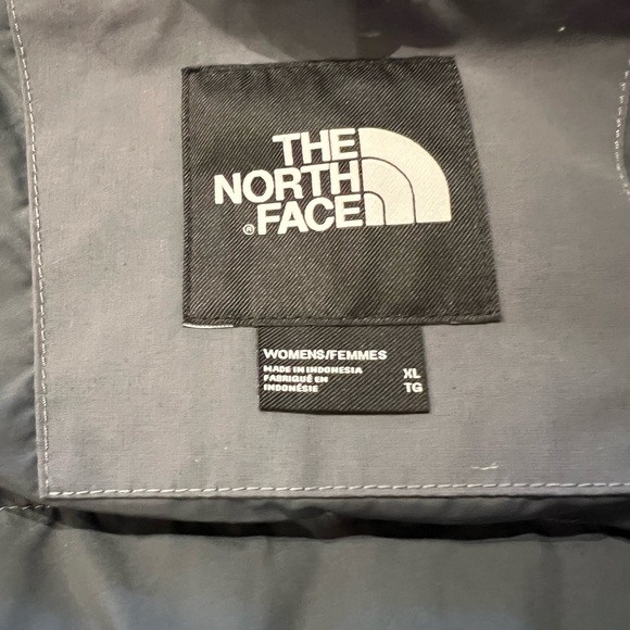 Authentic Northface women’s artic parka with down fill like brand new XL - Picture 3 of 10